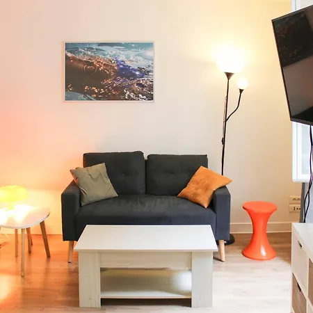 For 2 - Near Musee Grevin Διαμέρισμα Παρίσι