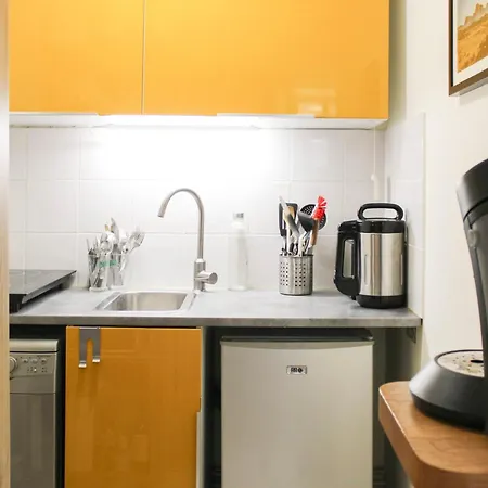 Apartament For 2 - Near Musee Grevin